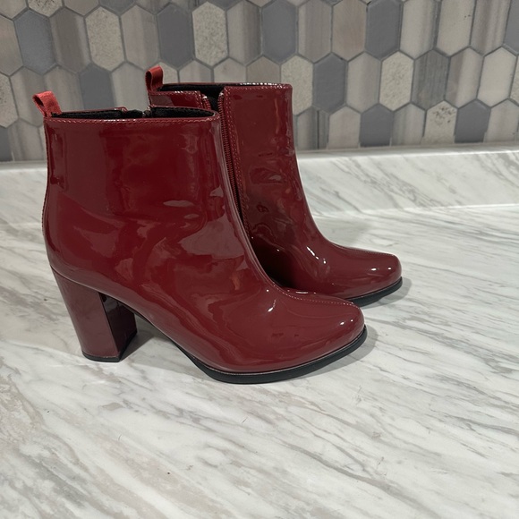 Women's Burgundy Patent Leather Ankle Boots - Picture 3 of 6